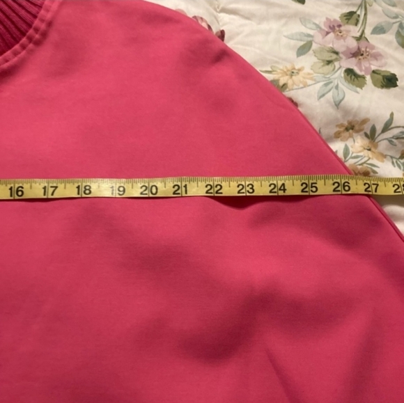 crown & ivy | Pink Cape Poncho - Picture 6 of 8